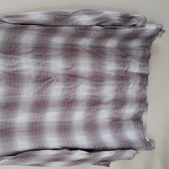 Soft surroundings soft plaid lightweight pullover blouse, long sleeve. Women's L - Picture 3 of 8